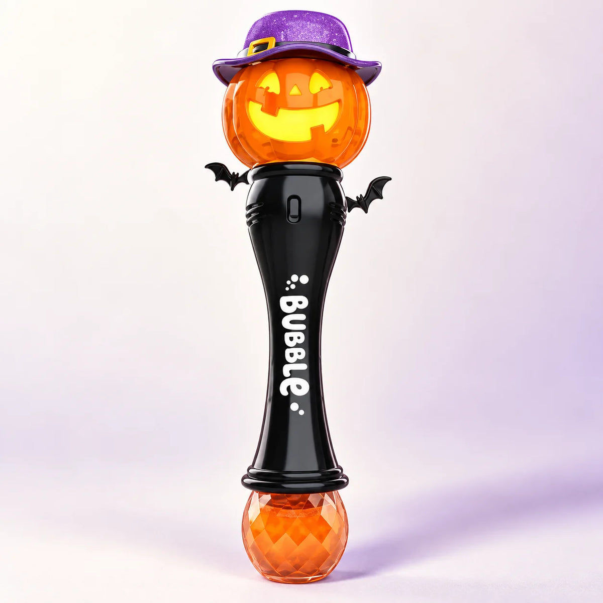 Nahaufnahme des elektrischen Seifenblasenstabs mit Kürbiskopf
