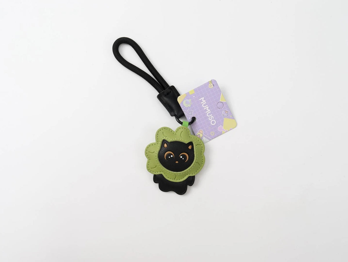 Leder Taschenanhänger Blumenkatze Produktansicht