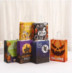 Kompakte Halloween Geschenktüte 21 mal 15 mal 8 Zentimeter