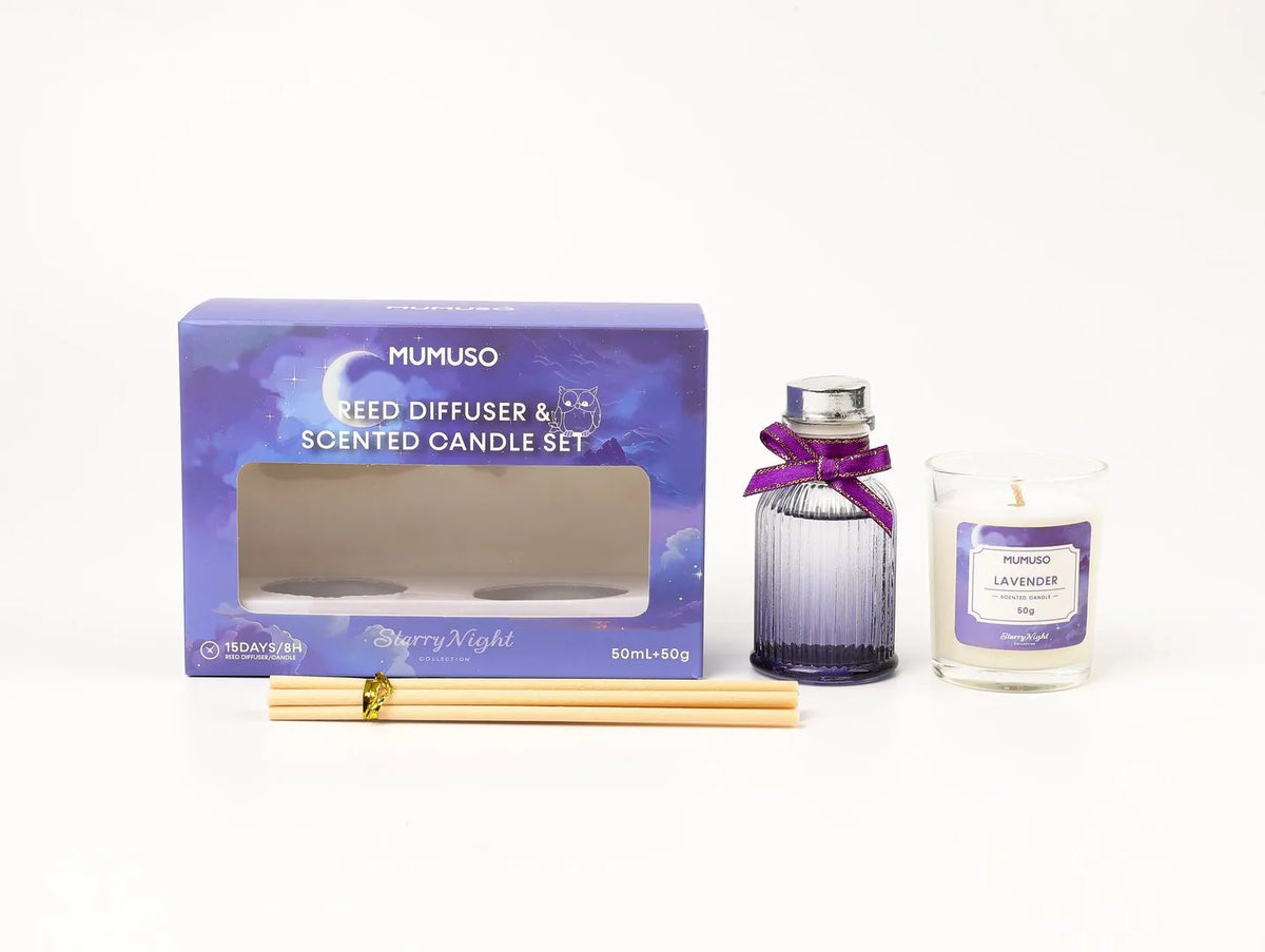 Starry-Night-Raumduft-Diffuser- und Lavendel-Duftkerzen-Set vor weißem Hintergrund