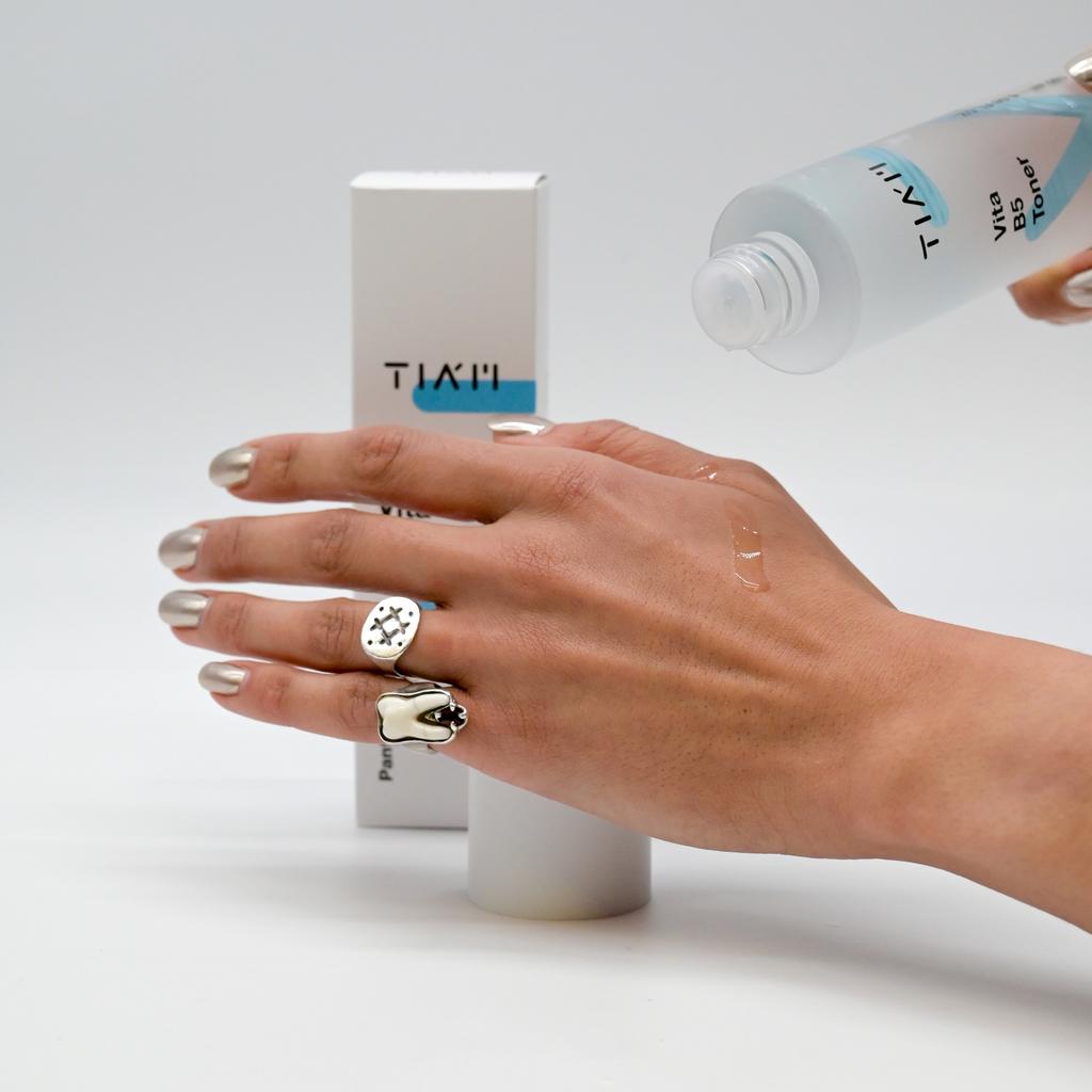 Vita B5 hydrating toner, 180 ml, TIA’M