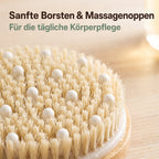 Detailansicht der weichen Borsten und Massagenoppen der Badebürste