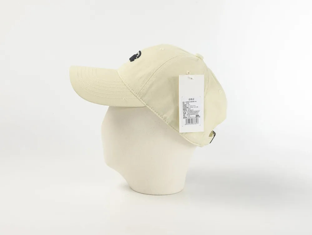 Beige Baseballcap mit verstellbarem Verschluss von hinten