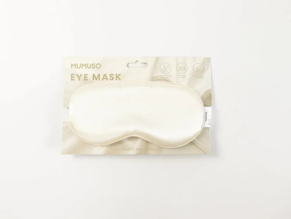 Beige seidige Schlafmaske in der Originalverpackung