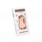 Seitliche ansicht des weißen a5 notizbuchs mit capybara-motiv.