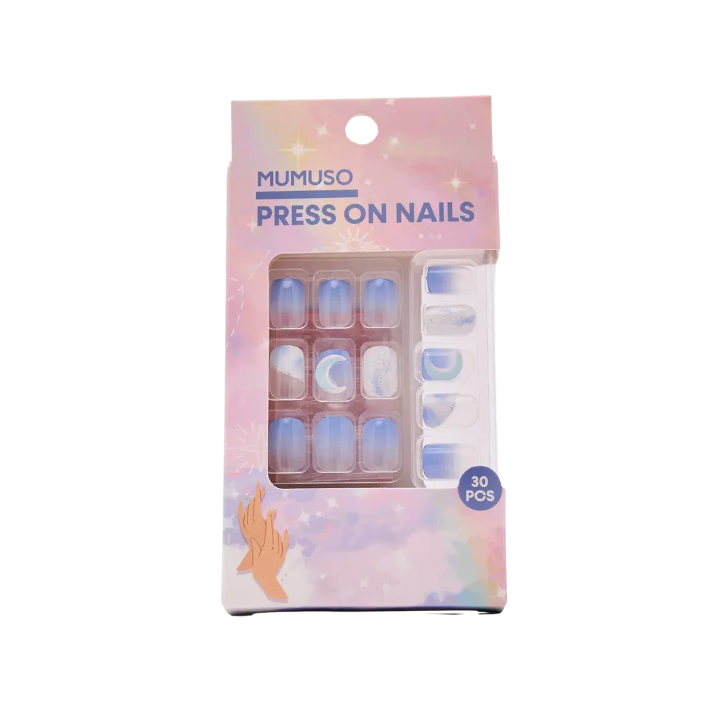 Press-on-nägel mit halbmond-design, 30 stück (blau/weiß) 11 Verpackung der aufklebbaren nägel von mumuso in halbmond-design.