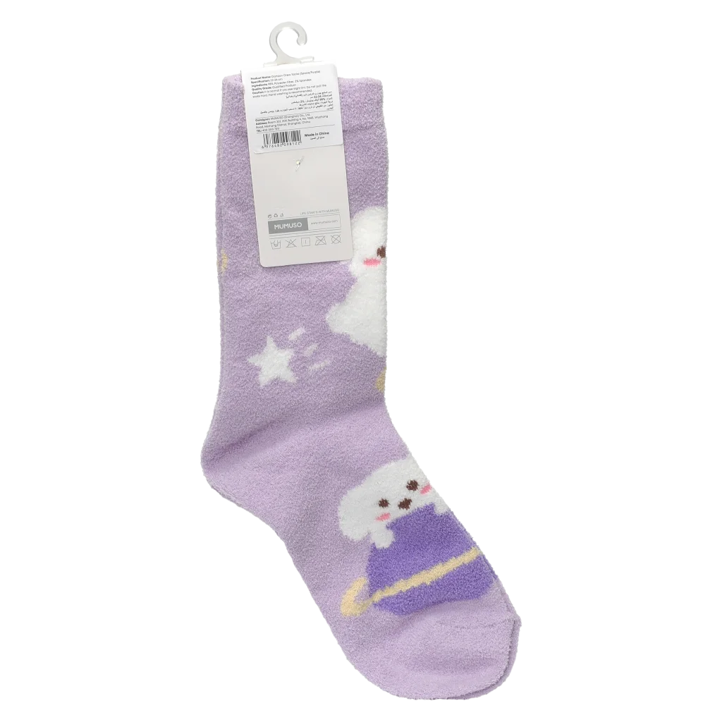 mumuso_crew-socke_damen_space_planet_lila.webp MUMUSO Crew-Socke Damen in Lila mit Space-Print und Planet – flauschige Damensocke, bequem und weich für den Alltag.