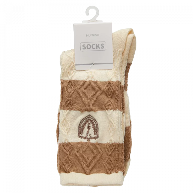 MUMUSO Crew Socken für Damen aus Baumwollmix im Preppy-Stil, gestreift in Beige/Braun – bequeme Alltagssocken.