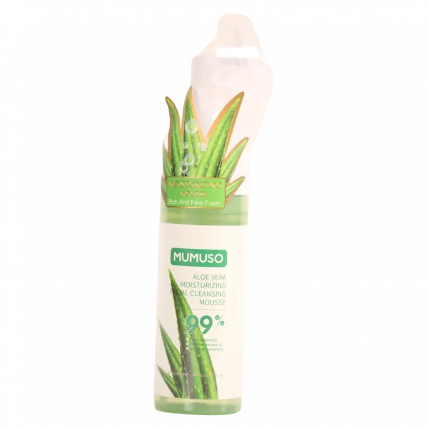 MUMUSO Gesichtsreinigungsschaum mit Aloe Vera für alle Hauttypen, sanfte feuchtigkeitsspendende Reinigung in Grün, für sensible Haut.