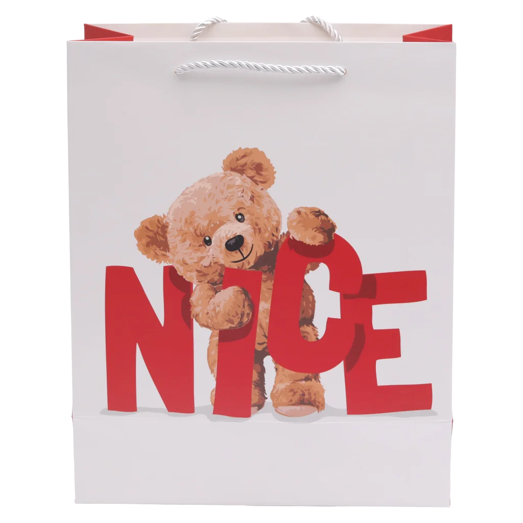 mumuso_geschenktasche_papier_baer_mittel_rot_weiss_3.webp MUMUSO Geschenktasche aus Papier, mittelgroß (Rot/Weiß) mit Bär – ideale Geschenkverpackung für Kindergeburtstag.