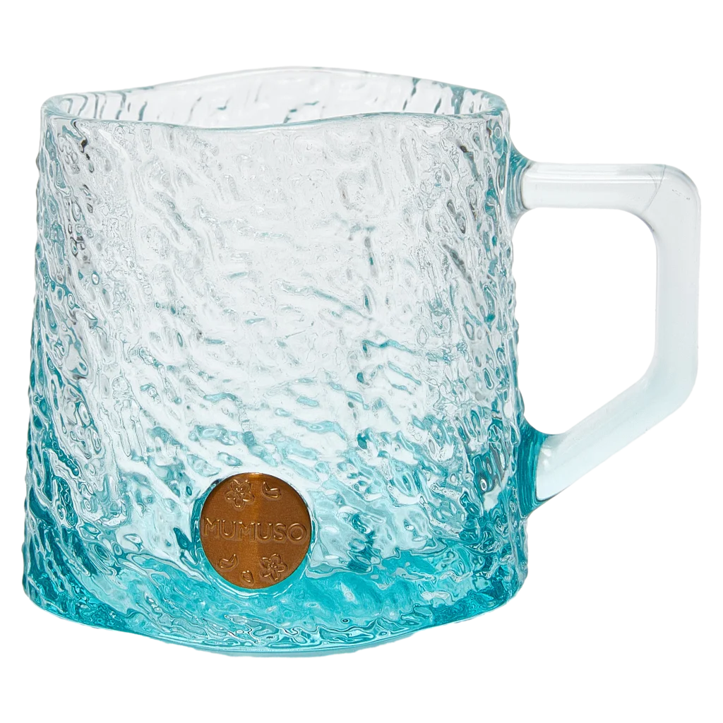 mumuso_glastasse_natrium-calcium-glas_260ml_blau.webp MUMUSO Glastasse aus Natrium-Calcium-Glas, 260 ml (Blau) – moderne Haushaltstasse mit Farbverlauf für heiße Getränke.