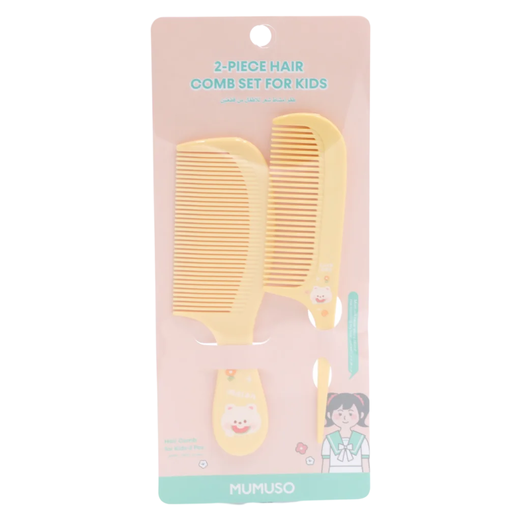 mumuso_kammset_polystyrol_kinder_print_gelb_3.webp MUMUSO Kinderkammset aus Polystyrol, gelb, zweiteilig – Haarkamm Set für sanftes Entwirren von feinem Kinderhaar.