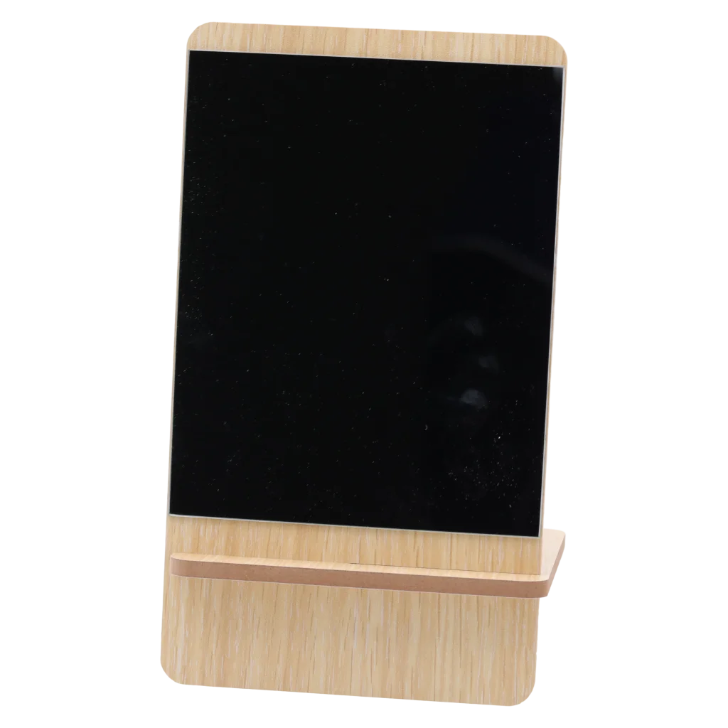 mumuso_klappbarer_standspiegel_holzoptik_379g_natur.webp MUMUSO klappbarer Standspiegel mit Holzoptik, natur, 379 g – vielseitiger Standspiegel für Badezimmer oder Schminktisch.