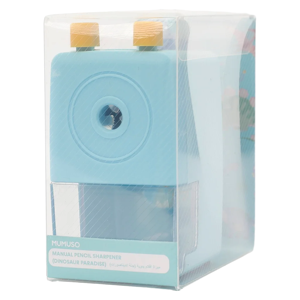 mumuso_manueller_bleistiftspitzer_blau_dinosaurier_4.webp MUMUSO manueller Bleistiftspitzer für Kinder in Blau mit Dinosaurier, praktisches Schreibtischzubehör für die Schule.