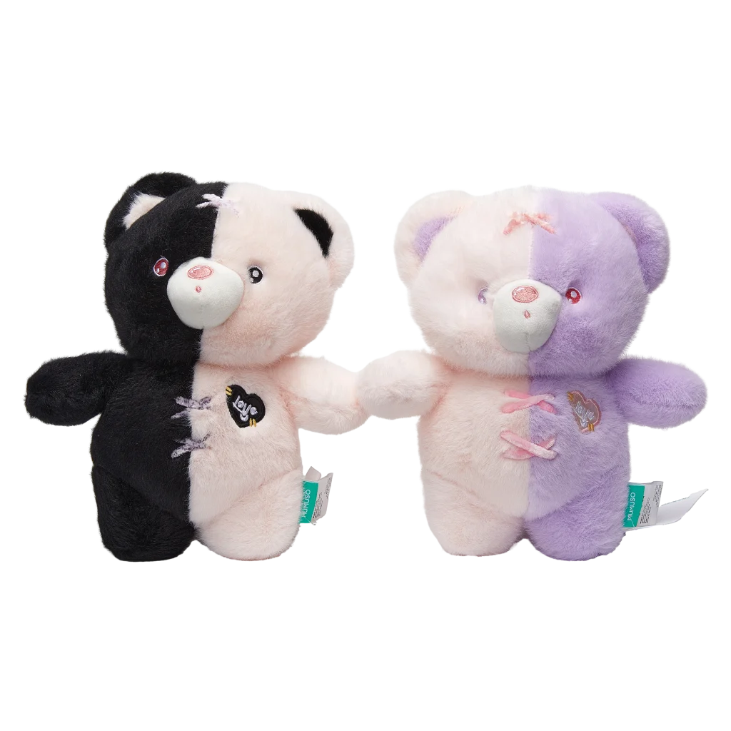 mumuso_plueschtier_baer_25cm_zweifarbig_schwarz_beige.webp MUMUSO Plüschtier Bär, 25 cm mit zweifarbigem Design (Schwarz/Beige) – weiches Kuscheltier für Kinder als Geschenkidee.