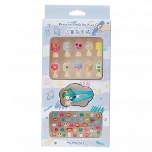 MUMUSO Press-On Nägel für Kinder mit buntem Print und Haarclip, rosa – kinderfreundliche Nagelsticker mit Tier- und Blumenmotiven.