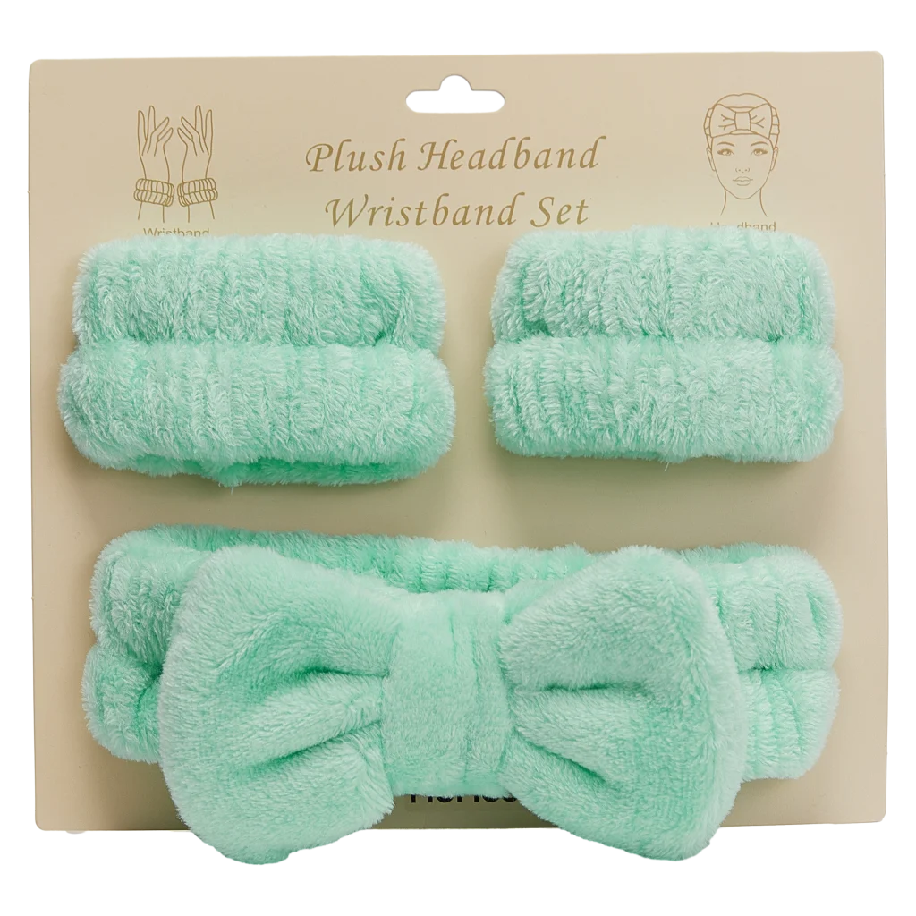 mumuso_stirnband-armband-set_polyester_gruen.webp MUMUSO Stirnband Set aus weichem Polyester, 3-teilig in Grün – praktisches Gesichtspflege Zubehör für Damen.