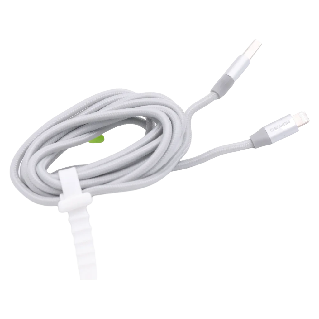 mumuso_usb-ladekabel_tpe_2m_silber.webp MUMUSO USB-Ladekabel 2 m aus TPE mit Lightning-Anschluss (silber) – iPhone Kabel für schnelle Datenübertragung.