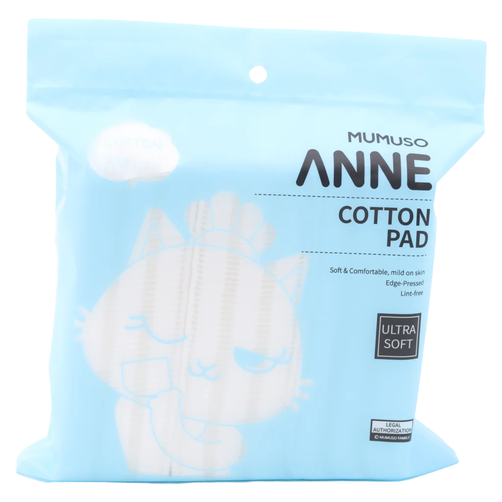 mumuso_wattepads_ultraweich_180st_randgepresst_weiss.webp MUMUSO Wattepads, randgepresst, 180 Stück, ultraweich und weiß – ideal für Gesichtspflege und sensible Haut.