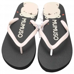 MUMUSO Damen Flip-Flops (Schwarz/40-41) mit niedlichem Bärenmotiv – ideal für den Sommer.